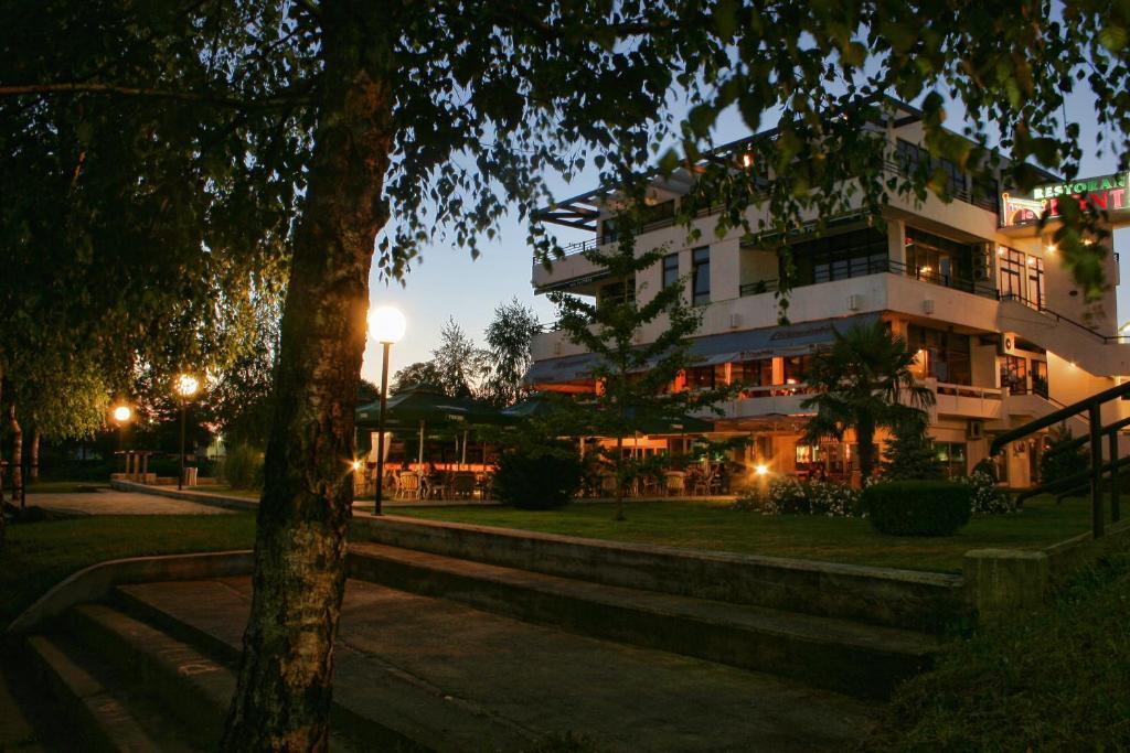 Hotel Le Pont 프리제도르 외부 사진